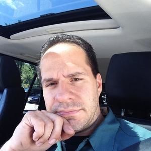 Meet your Posher, Robert